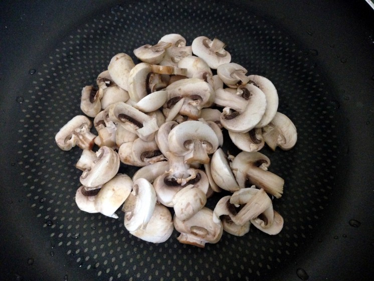 黑胡椒起司蒜香蘑菇4