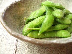 Edamame_-_boild_green_soybeans